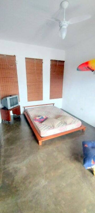 Imagem Casa com 4 Quartos à Venda, 350 m² em Maria Helena Novaes - Peruíbe Imagem Casa com 4 Quartos à Venda, 350 m² em Maria Helena Novaes - Peruíbe