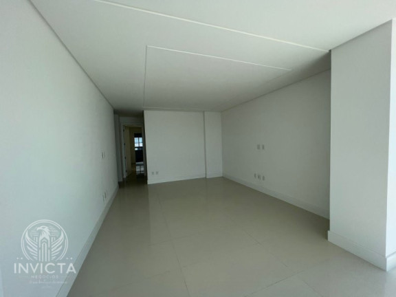 Imagem Apartamento com 3 Quartos à Venda, 157 m² em Centro - Balneário Camboriú Imagem Apartamento com 3 Quartos à Venda, 157 m² em Centro - Balneário Camboriú
