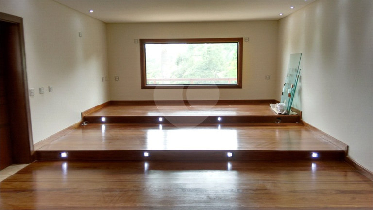 Imagem Casa com 5 Quartos para Alugar ou Temporada, 505 m² em Jundiaí Imagem Casa com 5 Quartos para Alugar ou Temporada, 505 m² em Jundiaí