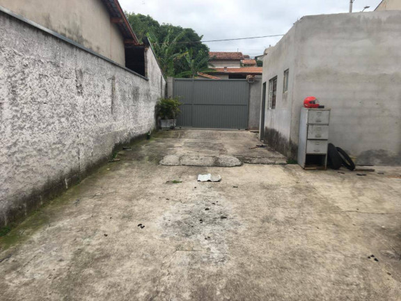 Casa à Venda, 400 m² em Chácara São Silvestre - Taubaté