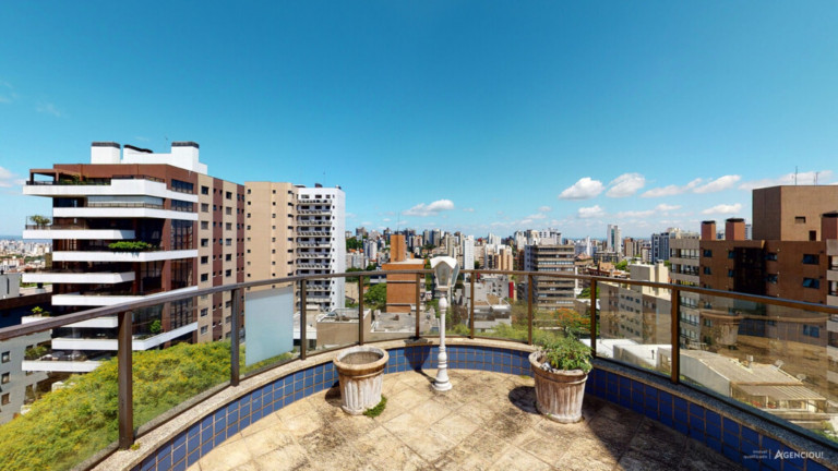 Imagem Imóvel com 5 Quartos à Venda, 410 m² em Petrópolis - Porto Alegre