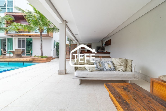 Imagem Casa com 7 Quartos à Venda, 800 m² em Barra Da Tijuca - Rio De Janeiro Imagem Casa com 7 Quartos à Venda, 800 m² em Barra Da Tijuca - Rio De Janeiro