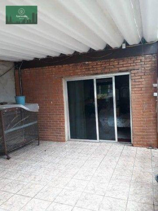 Imagem Sobrado com 3 Quartos à Venda, 300 m² em Jardim Presidente Dutra - Guarulhos Imagem Sobrado com 3 Quartos à Venda, 300 m² em Jardim Presidente Dutra - Guarulhos