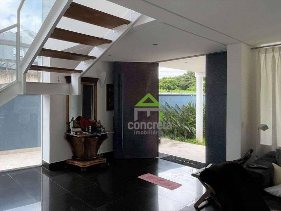 Imagem Casa de Condomínio com 4 Quartos à Venda, 319 m² em Golf Gardens - Carapicuíba Imagem Casa de Condomínio com 4 Quartos à Venda, 319 m² em Golf Gardens - Carapicuíba