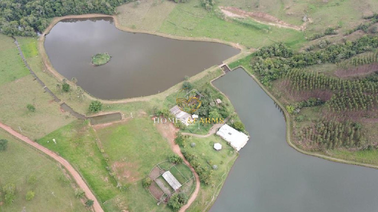 Imagem Imóvel com 3 Quartos à Venda, 1.970 m² em Centro - São Miguel Do Passa Quatro Imagem Imóvel com 3 Quartos à Venda, 1.970 m² em Centro - São Miguel Do Passa Quatro
