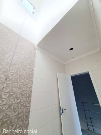 Imagem Sobrado com 3 Quartos à Venda, 123 m² em Nossa Senhora Das Graças - Canoas