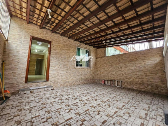 Imagem Casa com 3 Quartos à Venda, 134 m² em Olaria - Rio De Janeiro Imagem Casa com 3 Quartos à Venda, 134 m² em Olaria - Rio De Janeiro