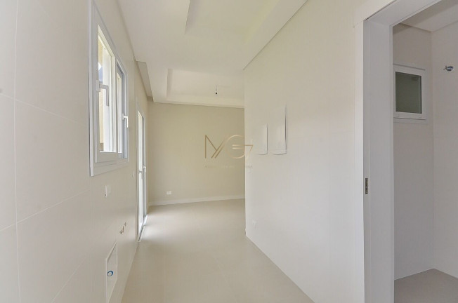 Imagem Casa com 4 Quartos à Venda, 174 m² em Fazendinha - Curitiba