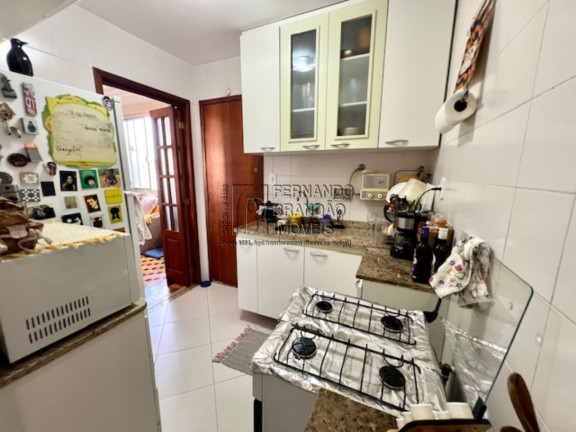 Imagem Imóvel com 2 Quartos à Venda, 59 m² em Copacabana - Rio De Janeiro Imagem Imóvel com 2 Quartos à Venda, 59 m² em Copacabana - Rio De Janeiro