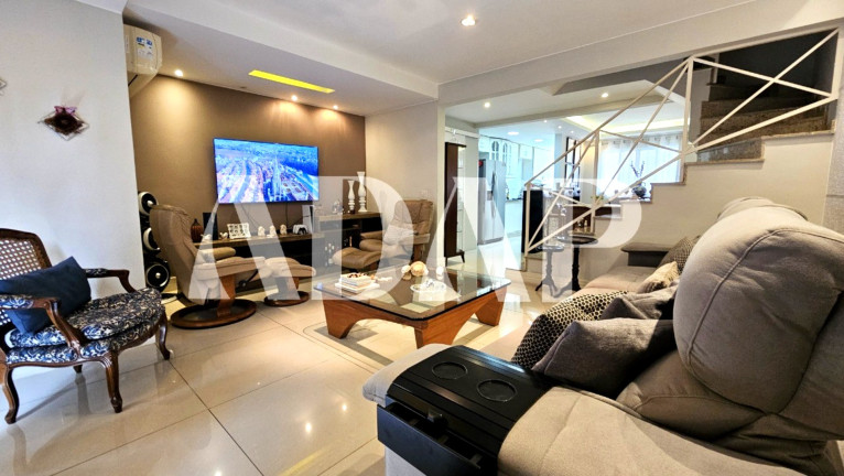 Imagem Casa com 3 Quartos à Venda, 140 m² em Vargem Pequena - Rio De Janeiro Imagem Casa com 3 Quartos à Venda, 140 m² em Vargem Pequena - Rio De Janeiro