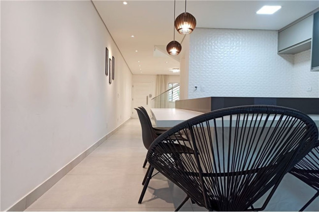 Imagem Casa com 3 Quartos à Venda, 136 m² em Cambuci - São Paulo Imagem Casa com 3 Quartos à Venda, 136 m² em Cambuci - São Paulo