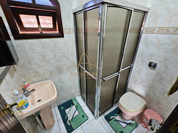 Imagem Casa com 3 Quartos à Venda, 180 m² em Jardim Roberto - Osasco Imagem Casa com 3 Quartos à Venda, 180 m² em Jardim Roberto - Osasco