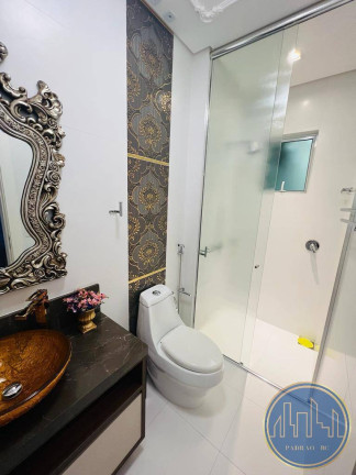 Imagem Apartamento com 4 Quartos à Venda, 180 m² em Centro - Balneário Camboriú Imagem Apartamento com 4 Quartos à Venda, 180 m² em Centro - Balneário Camboriú