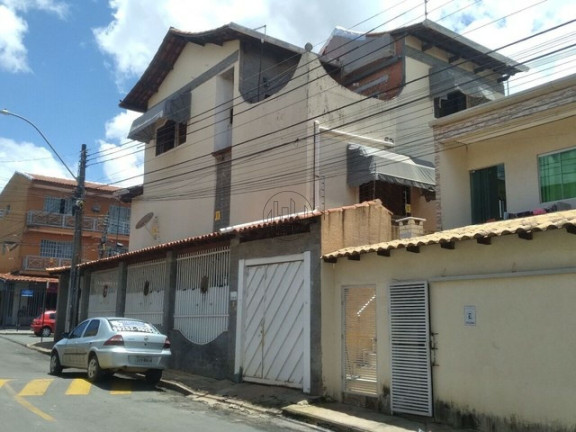 Imagem Casa com 5 Quartos à Venda, 180 m² em Riacho Fundo I - Brasília