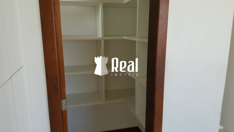 Imagem Casa com 4 Quartos à Venda, 168 m² em Abrantes - Camaçari Imagem Casa com 4 Quartos à Venda, 168 m² em Abrantes - Camaçari