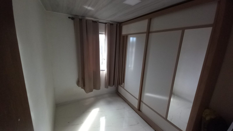 Imagem Apartamento com 2 Quartos à Venda, 48 m² em Cajazeiras Xi - Salvador
