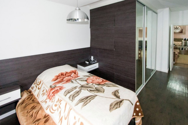 Imagem Casa de Condomínio com 4 Quartos à Venda, 380 m² em Ipanema - Porto Alegre