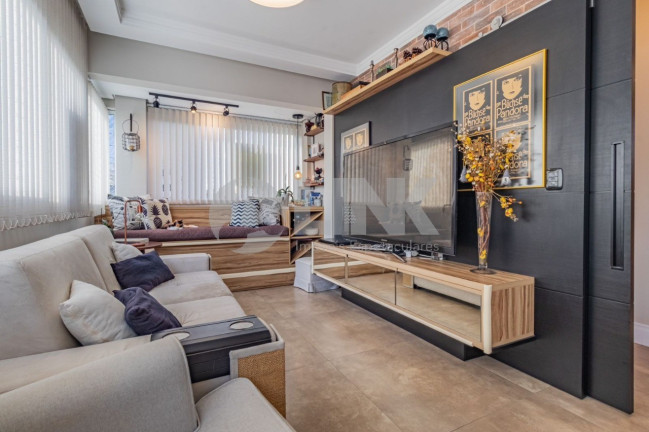 Imagem Apartamento com 2 Quartos à Venda, 67 m² em Mont Serrat - Porto Alegre