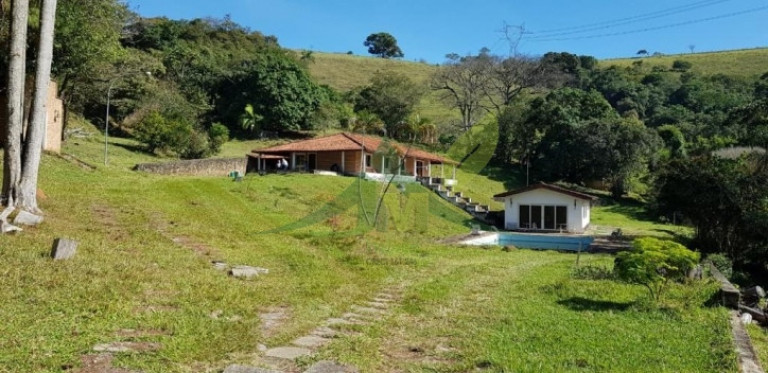 Imagem Chácara com 5 Quartos à Venda, 193.600 m² em Batatuba - Piracaia Imagem Chácara com 5 Quartos à Venda, 193.600 m² em Batatuba - Piracaia