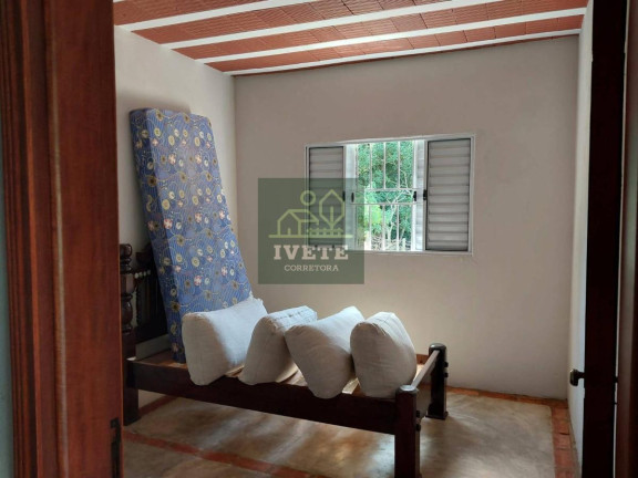 Imagem Chácara com 3 Quartos à Venda, 340 m²