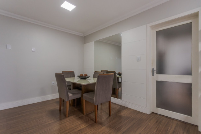 Imagem Apartamento com 2 Quartos à Venda, 74 m² em Rio Branco - Porto Alegre Imagem Apartamento com 2 Quartos à Venda, 74 m² em Rio Branco - Porto Alegre
