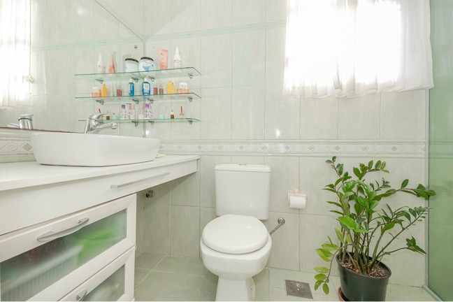 Casa com 3 Quartos à Venda, 300 m² em Jardim Sabará - Porto Alegre