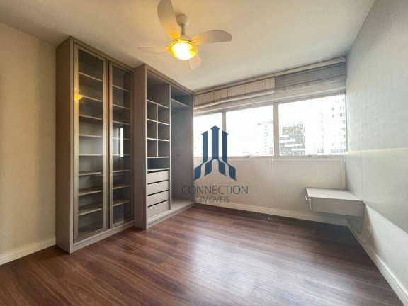 Imagem Apartamento com 2 Quartos à Venda, 70 m² em Centro - Curitiba