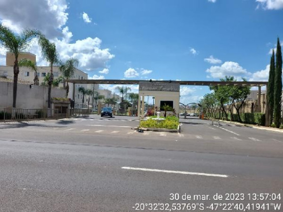 Apartamento com 2 Quartos à Venda, 106 m² em Franca