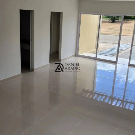 Imagem Casa com 4 Quartos à Venda,  em Mossoró