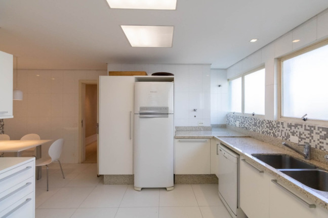 Imagem Apartamento com 4 Quartos à Venda ou Locação, em Jardins - São Paulo Imagem Apartamento com 4 Quartos à Venda ou Locação, em Jardins - São Paulo