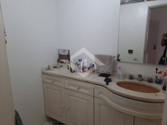 Imagem Apartamento com 2 Quartos à Venda, 70 m² em Laranjeiras - Rio De Janeiro Imagem Apartamento com 2 Quartos à Venda, 70 m² em Laranjeiras - Rio De Janeiro