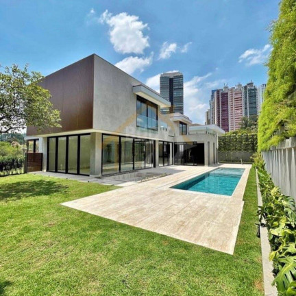 Imagem Casa com 5 Quartos à Venda, 910 m² em Alphaville Residencial Dois - Barueri Imagem Casa com 5 Quartos à Venda, 910 m² em Alphaville Residencial Dois - Barueri