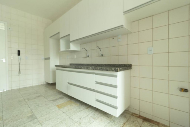 Imagem Apartamento com 3 Quartos à Venda, 150 m² em Meireles - Fortaleza