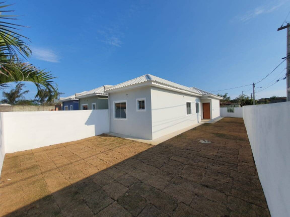 Imagem Casa com 3 Quartos à Venda, 180 m² em Balneário São Pedro - São Pedro Da Aldeia