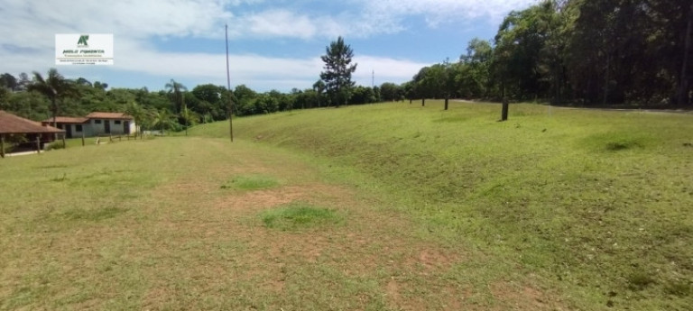 Imagem Chácara com 2 Quartos à Venda, 15.000 m² em Sebandilha - Mairinque