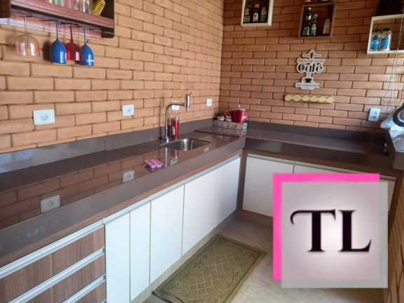 Imagem Casa com 2 Quartos à Venda, 300 m² em Jardim São Bento - Poços De Caldas Imagem Casa com 2 Quartos à Venda, 300 m² em Jardim São Bento - Poços De Caldas