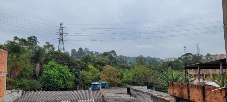 Imagem Imóvel com 2 Quartos à Venda, 650 m² em Jardim Itacolomi - Itapevi