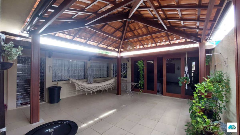 Imagem Casa com 4 Quartos à Venda, 270 m² em Antares - Maceió