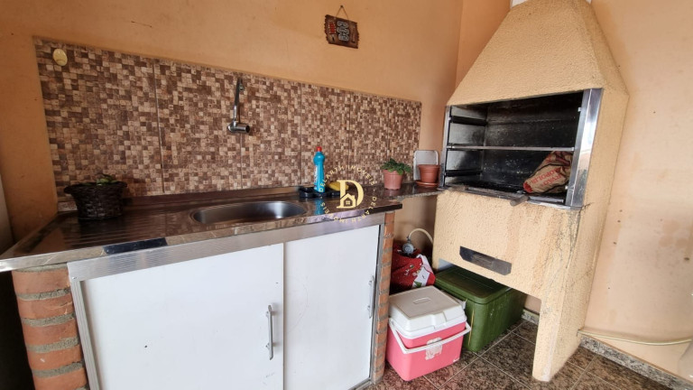 Imagem Casa com 3 Quartos à Venda, 230 m² em Jardim Paraíso - Jacareí