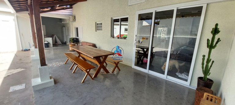 Imagem Casa com 3 Quartos à Venda, 188 m² em Vila Mota - Bragança Paulista Imagem Casa com 3 Quartos à Venda, 188 m² em Vila Mota - Bragança Paulista