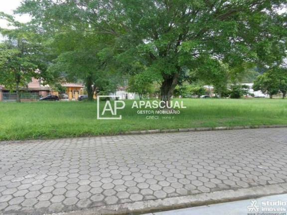 Casa com 3 Quartos à Venda, 300 m² em Jardim Jaqueira - Caraguatatuba