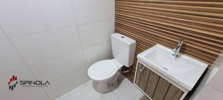 Imagem Casa com 2 Quartos à Venda, 70 m² em Maracanã - Praia Grande Imagem Casa com 2 Quartos à Venda, 70 m² em Maracanã - Praia Grande