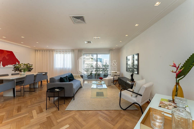 Imagem Apartamento com 2 Quartos à Venda, 143 m² em Itaim Bibi - São Paulo