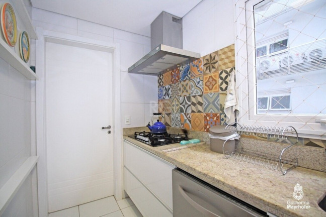 Imagem Imóvel com 3 Quartos à Venda, 158 m² em Menino Deus - Porto Alegre Imagem Imóvel com 3 Quartos à Venda, 158 m² em Menino Deus - Porto Alegre