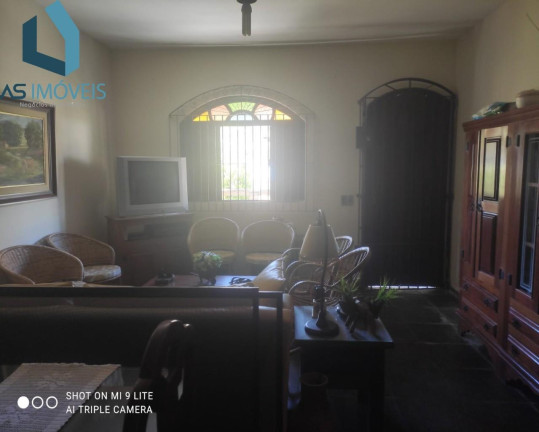 Imagem Casa com 3 Quartos à Venda, 255 m² em Balneário São Pedro - São Pedro Da Aldeia