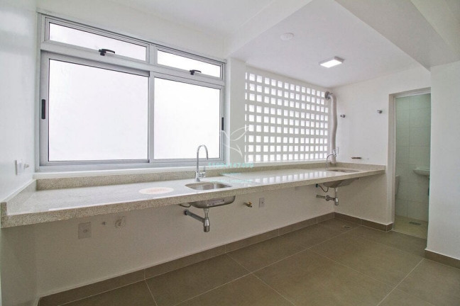 Imagem Apartamento com 2 Quartos à Venda, 67 m² em Itaim Bibi - São Paulo