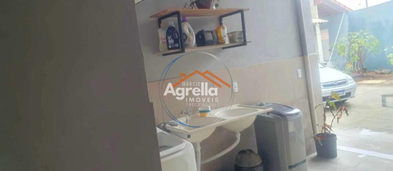 Imagem Casa com 2 Quartos à Venda, 119 m² em Vila Florida - Mogi Guaçu Imagem Casa com 2 Quartos à Venda, 119 m² em Vila Florida - Mogi Guaçu