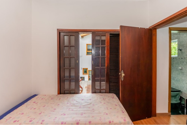 Imagem Casa com 3 Quartos à Venda, 247 m² em Guarapiranga - São Paulo Imagem Casa com 3 Quartos à Venda, 247 m² em Guarapiranga - São Paulo