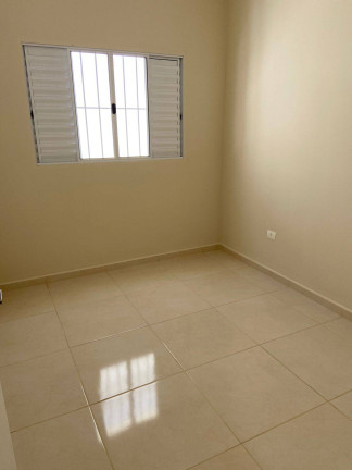 Imagem Casa com 3 Quartos à Venda, em Quintas De Santa Cruz - Taubaté Imagem Casa com 3 Quartos à Venda, em Quintas De Santa Cruz - Taubaté