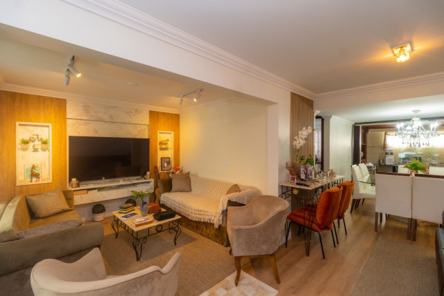 Casa com 3 Quartos à Venda, 175 m² em Seminário - Curitiba